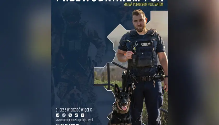 Policjant z psem patrzy w obiektyw. Plakat zachęca do zostania przewodnikiem psa w policji.
